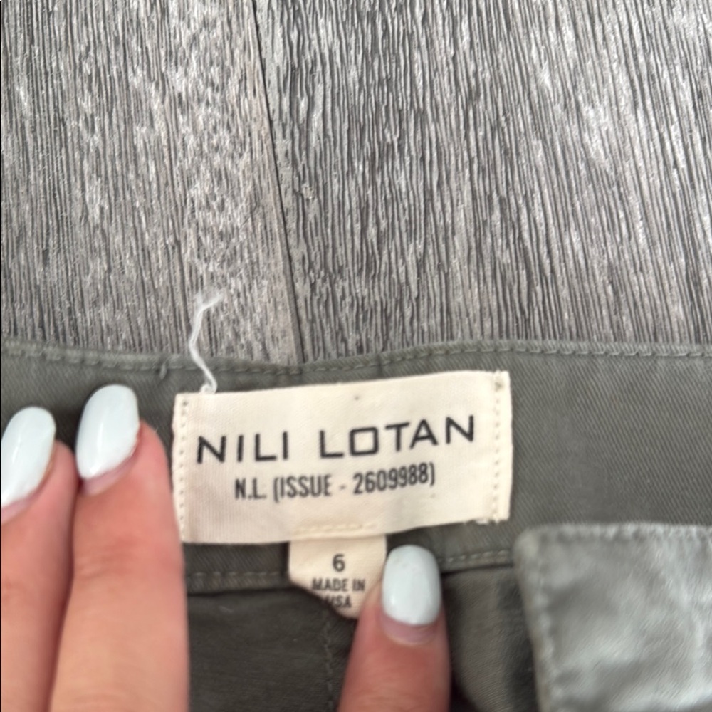 Nili Lotan - Picture 3 of 4